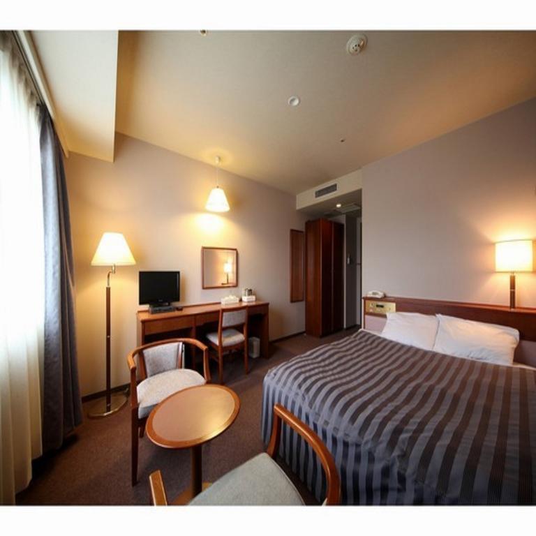 Hotel Crown Hills Takefu Echizen  Exteriör bild